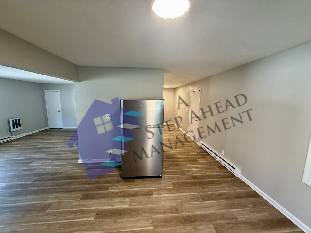 955 N Belmont Ave - Photo 5 of 22
