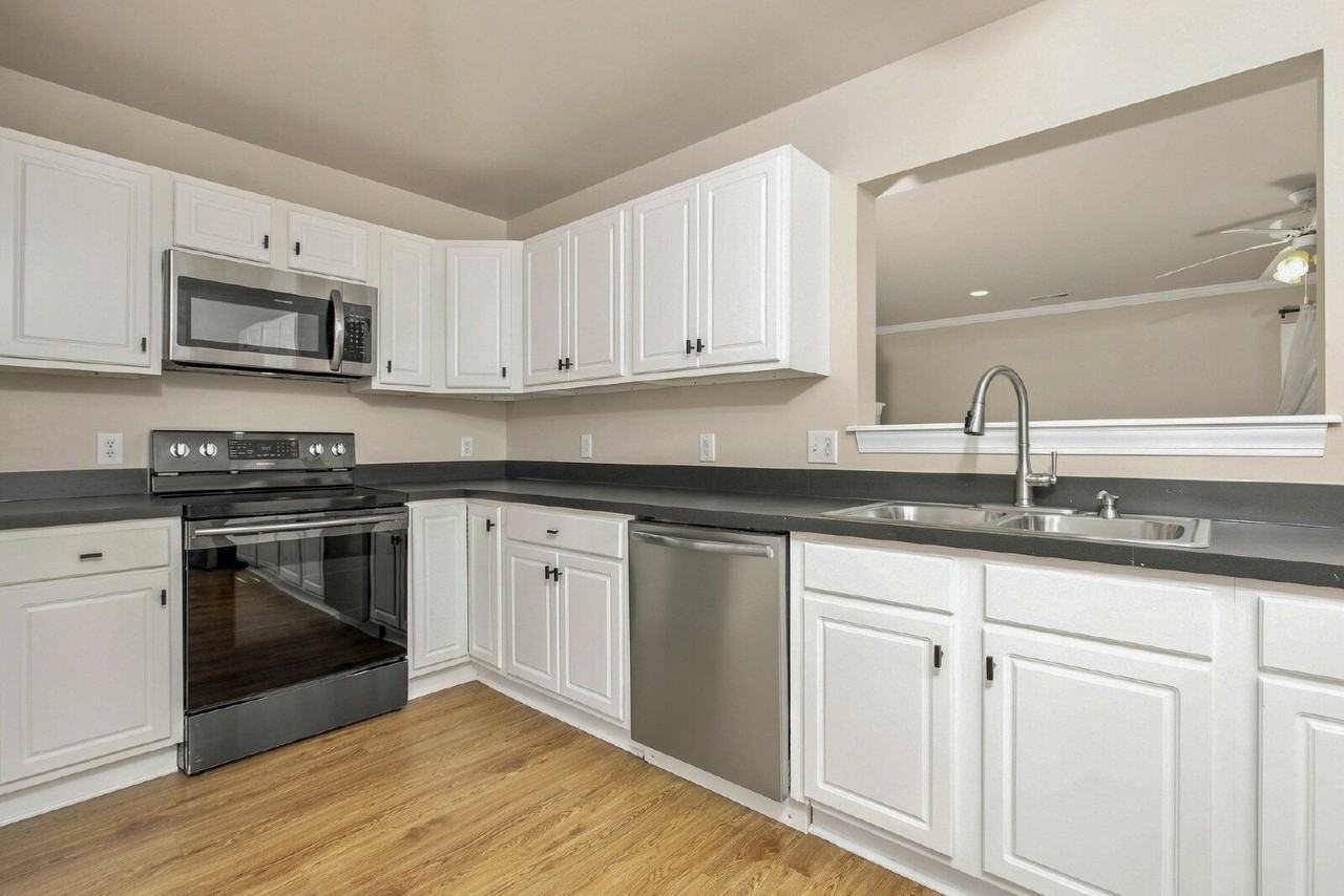 4009 Lucerne Ct #A - Photo 7 of 17