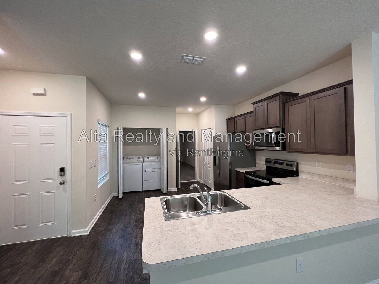 266 Aralia Ln - Photo 7 of 17