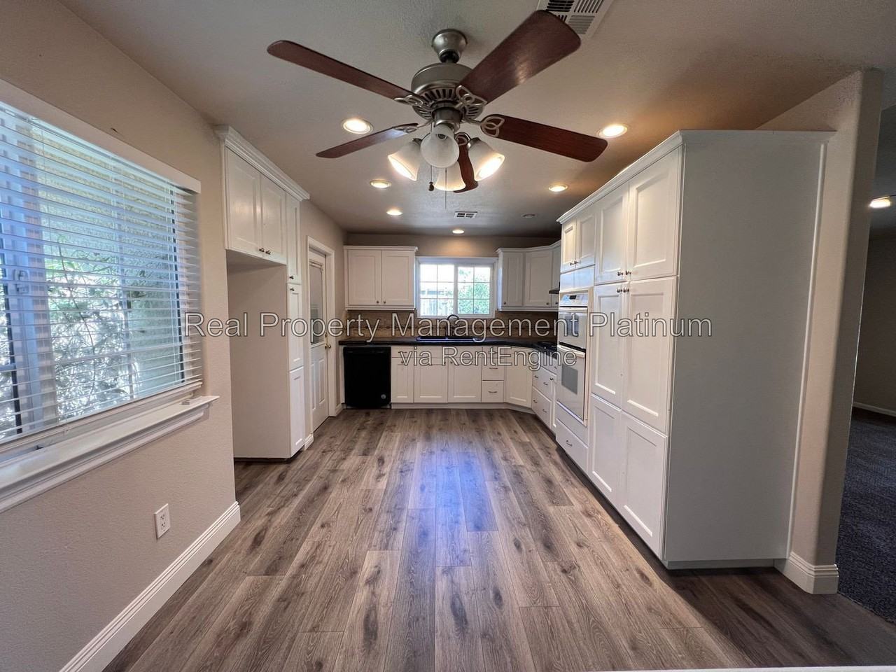 5957 E Fedora Ave - Photo 3 of 12