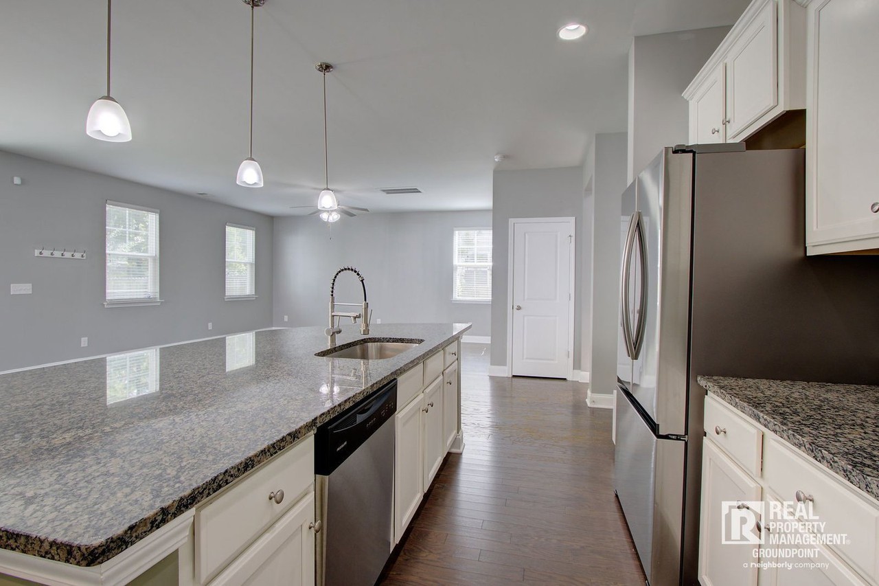 437 Forsters Tern St - Photo 7 of 35