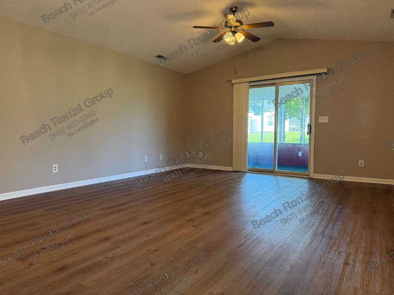 425 Spauldingwood Rd - Photo 5 of 19