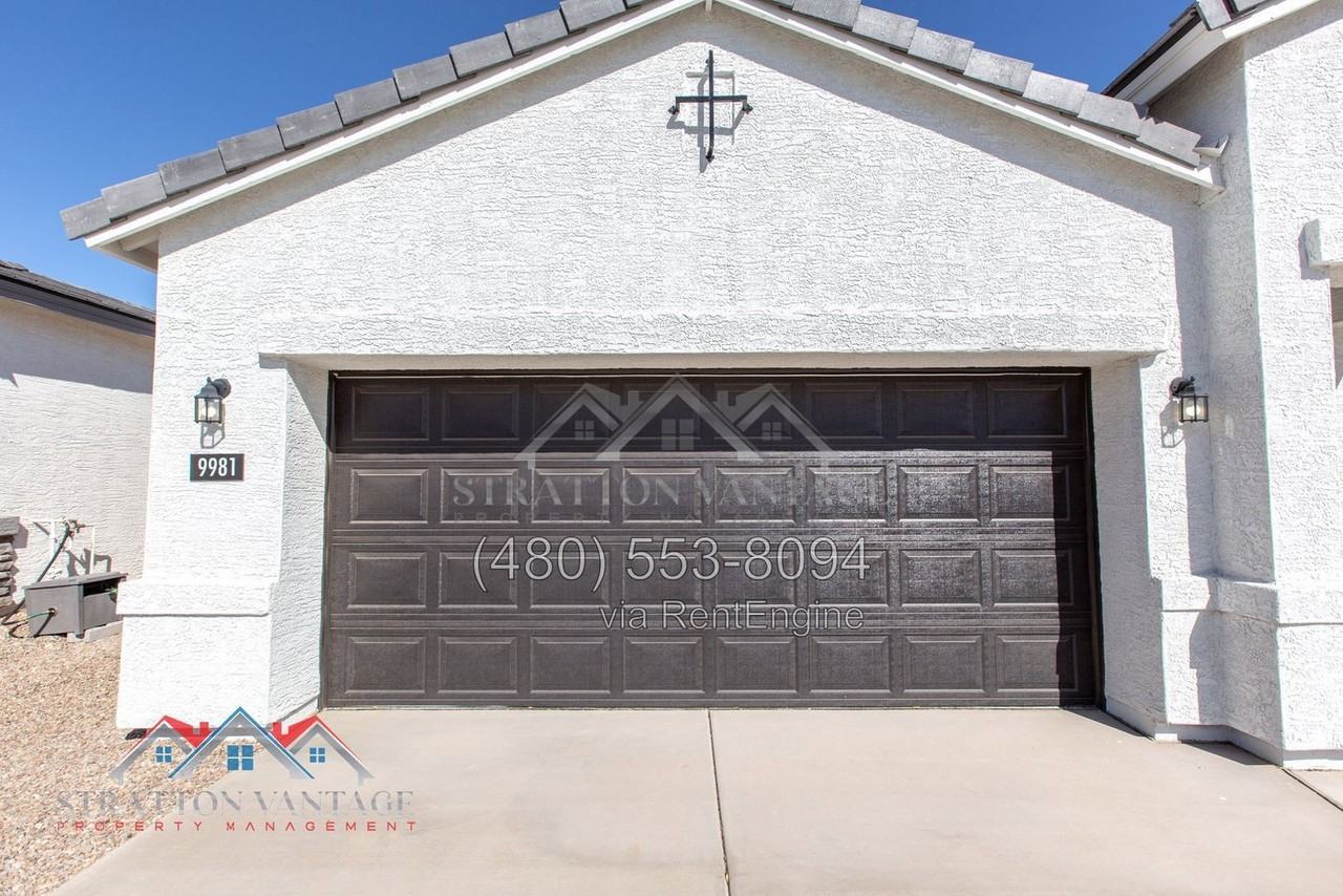 9981 N 177th Dr - Photo 4 of 42