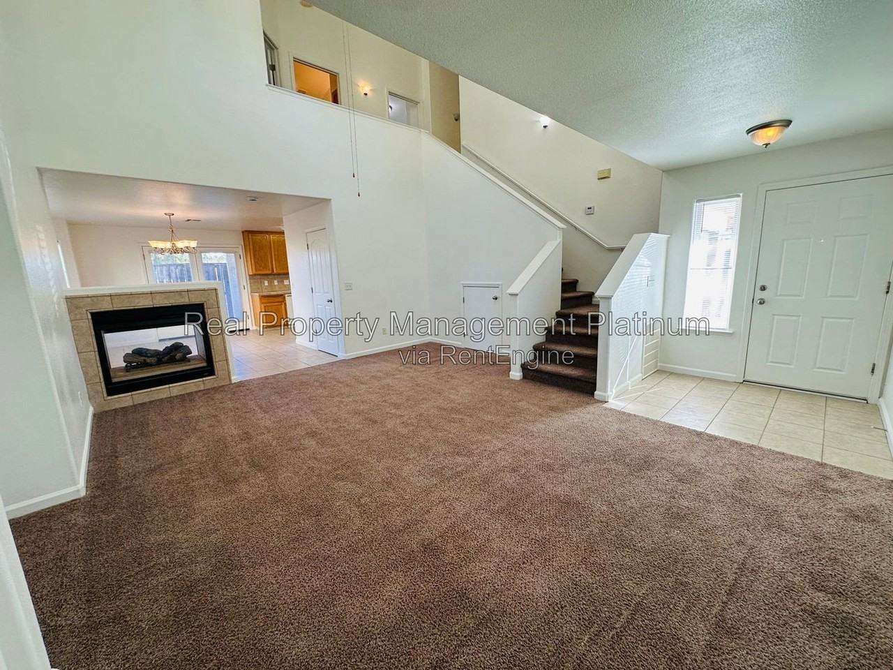 233 River Pt - Photo 3 of 18