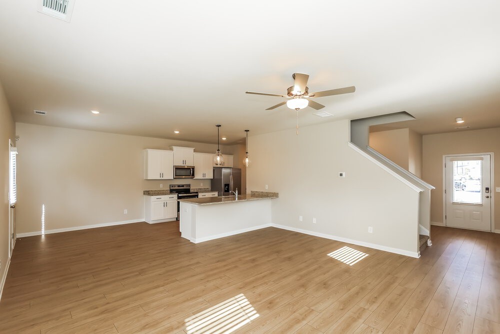214 Katelyn Way - Photo 6 of 18