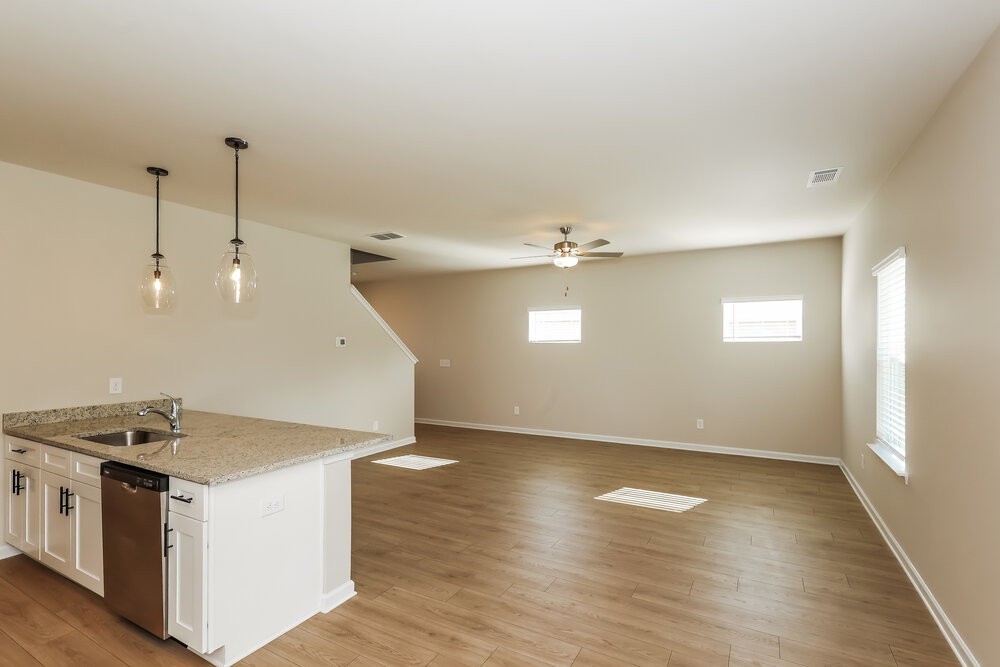 214 Katelyn Way - Photo 7 of 18