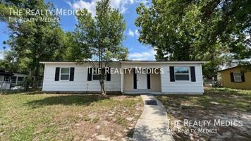 featured image of 1515 Daroca Dr