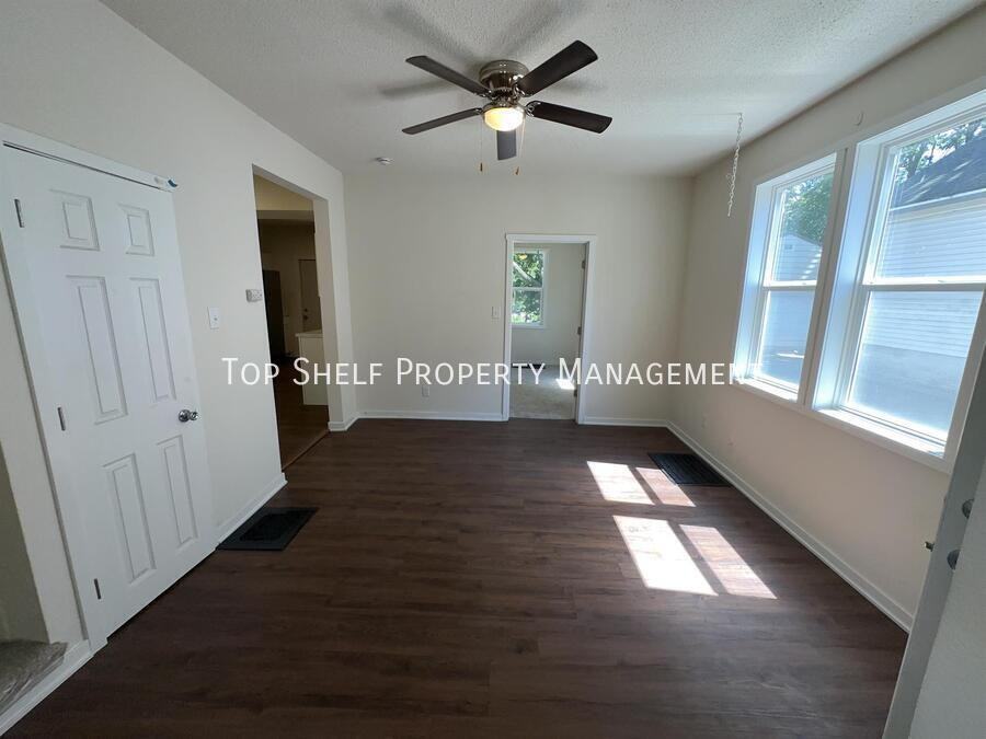 1529 11th St - Photo 6 of 15