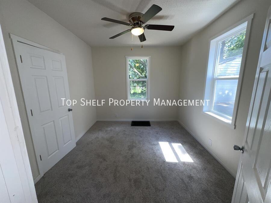 1529 11th St - Photo 7 of 15