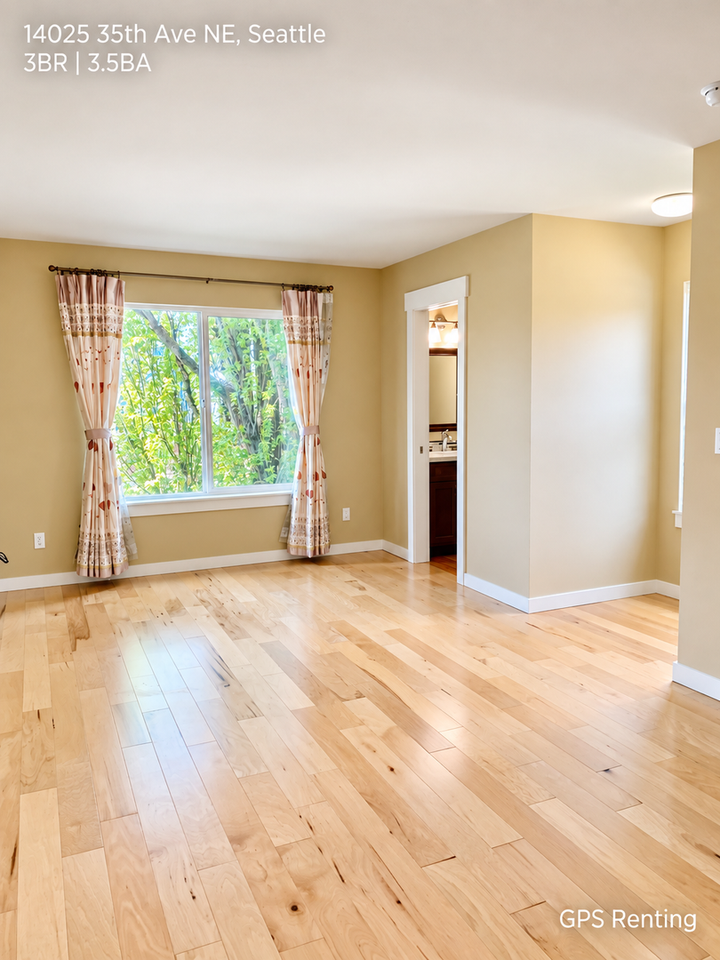 14025 35th Ave Ne - Photo 2 of 18