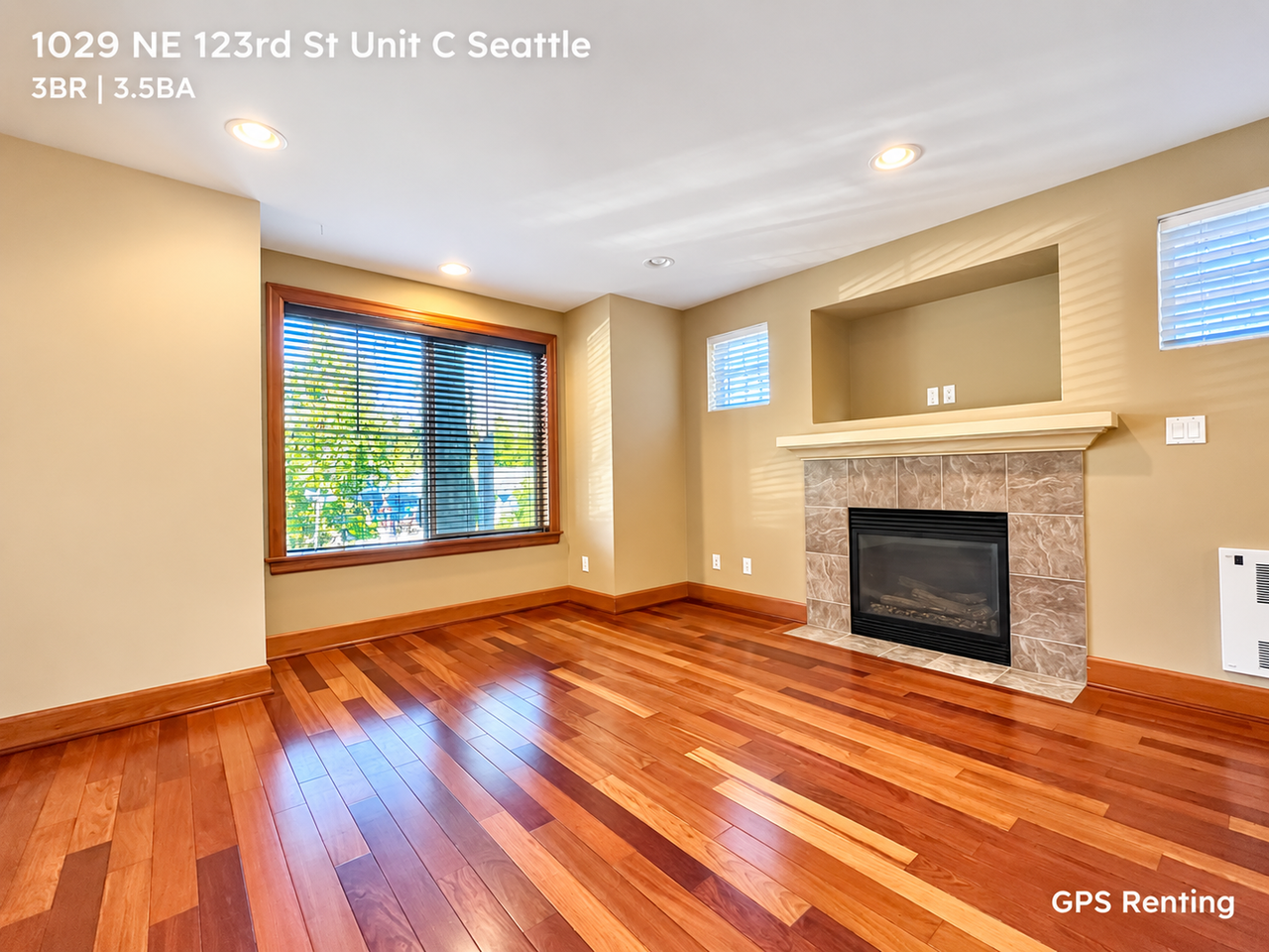 1029 Ne 123rd St #C - Photo 2 of 19