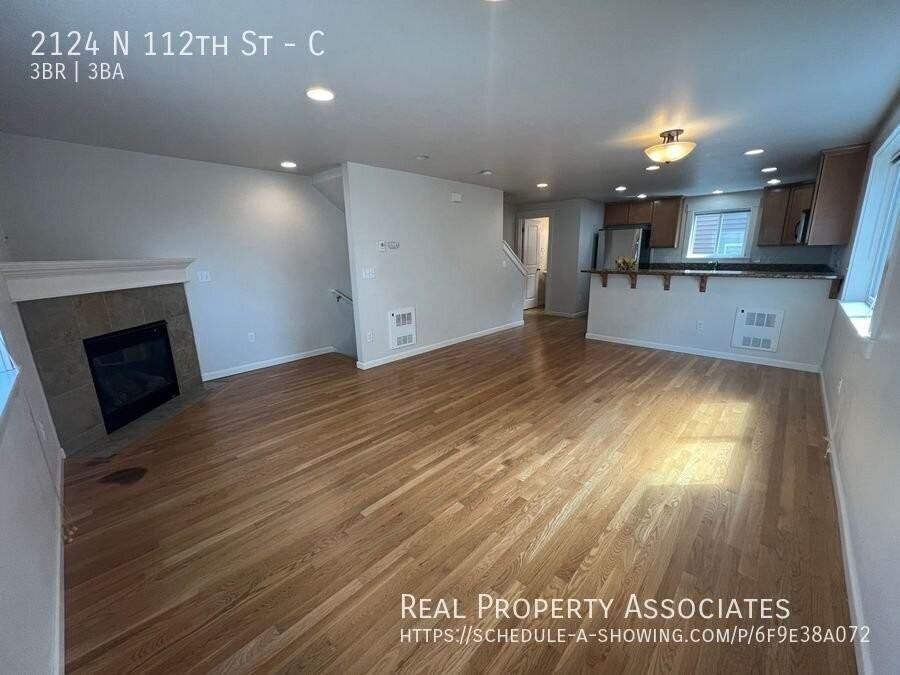2124 N 112th St #C - Photo 2 of 19