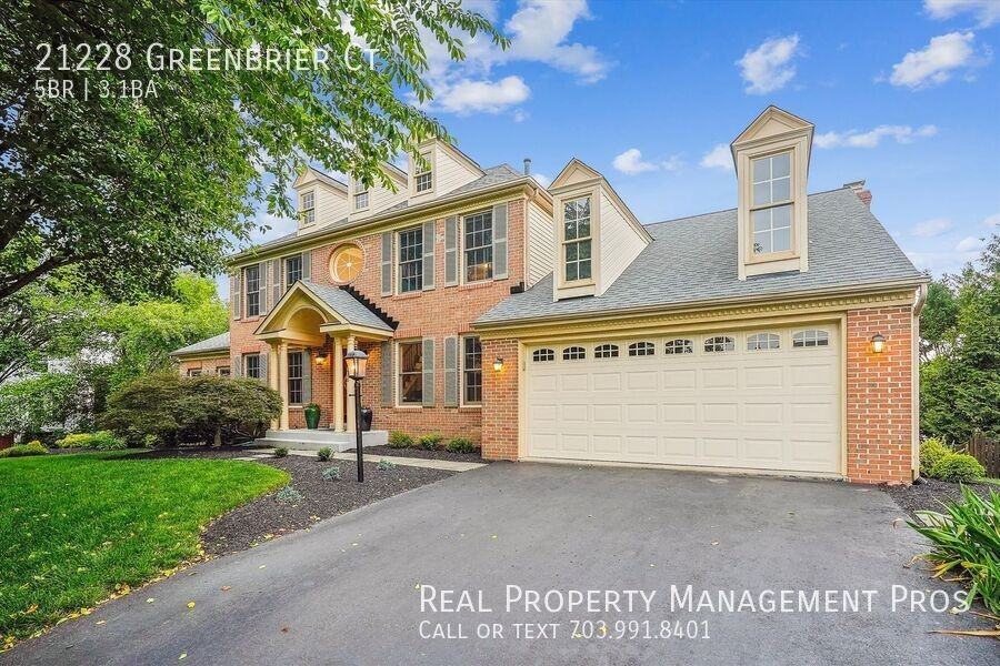 21228 Greenbrier Ct - Photo 2 of 50