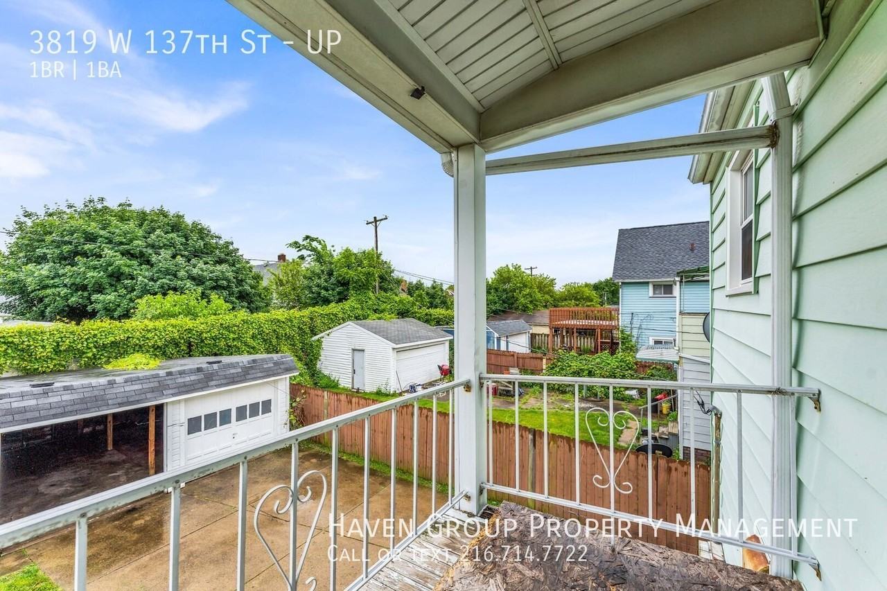 3819 W 137th St #UP - Photo 3 of 20
