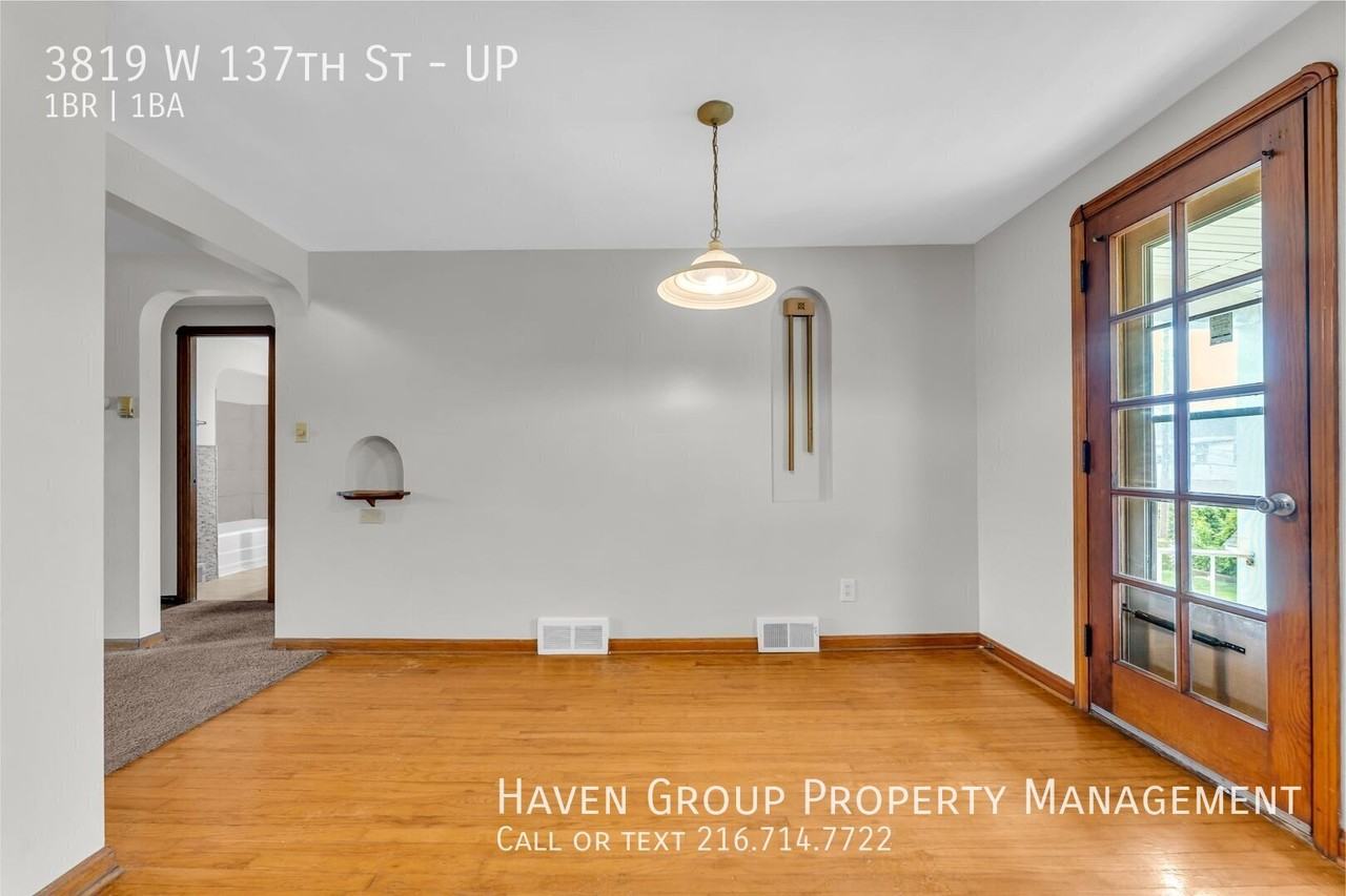 3819 W 137th St #UP - Photo 4 of 20