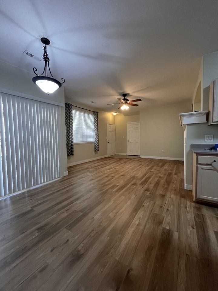 22520 E Ontario Dr #104 - Photo 4 of 11