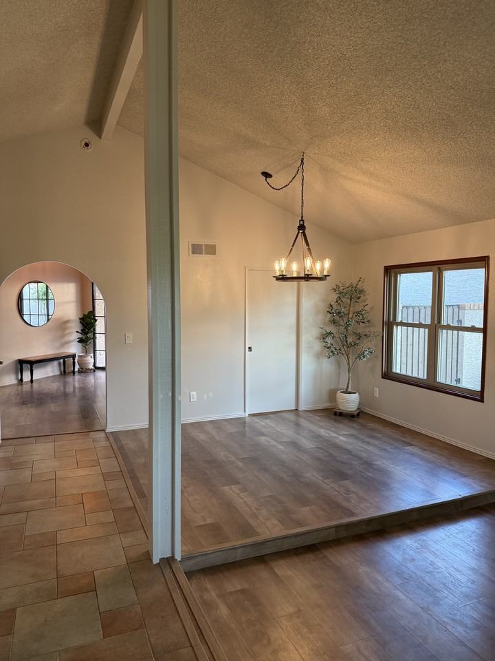 4306 E Sandia St #NA - Photo 7 of 40