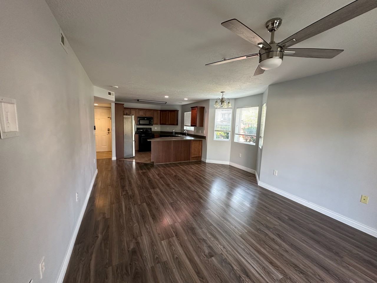 3842 S Clare Dr #D3 - Photo 3 of 20