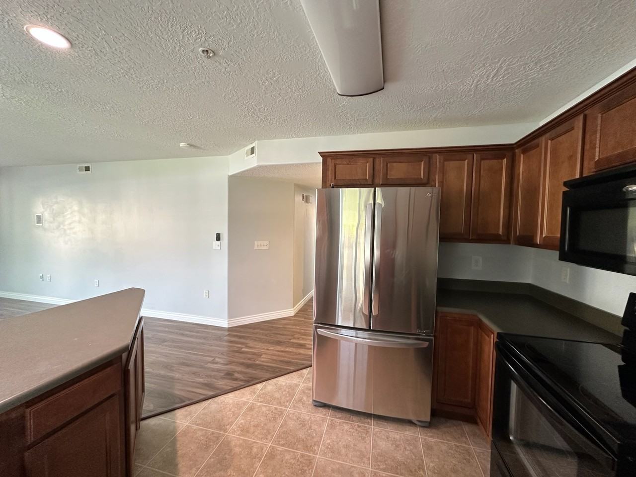 3842 S Clare Dr #D3 - Photo 5 of 20