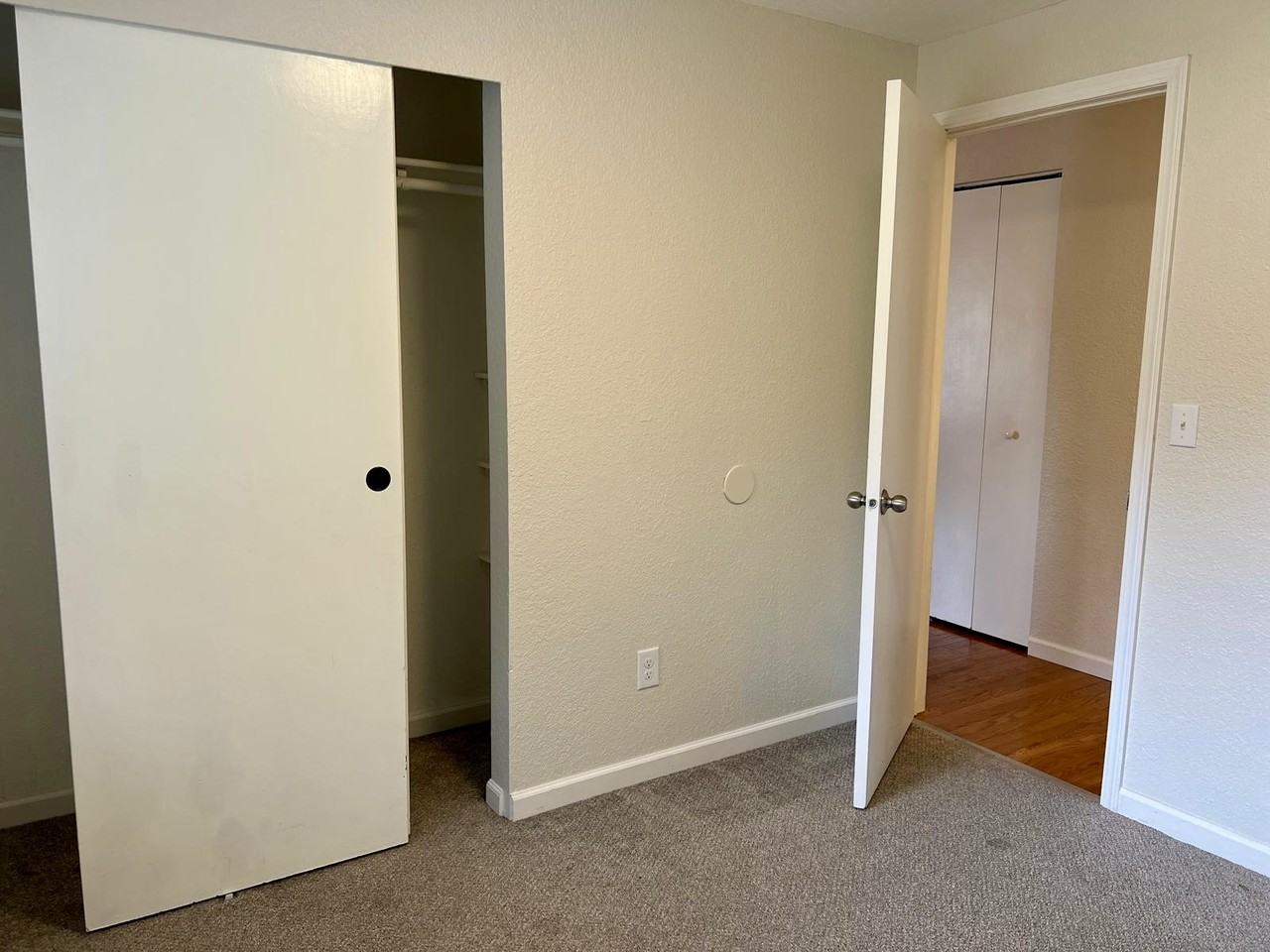 702 Century Ct Ne #NA - Photo 7 of 16