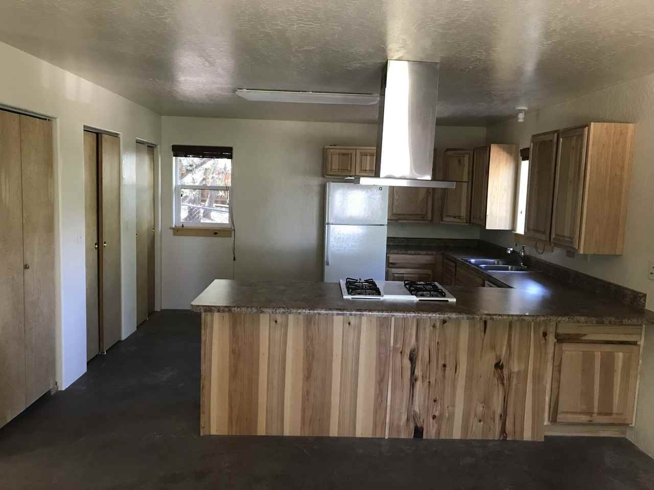 1703 E Arrowhead Ave #NA - Photo 2 of 8