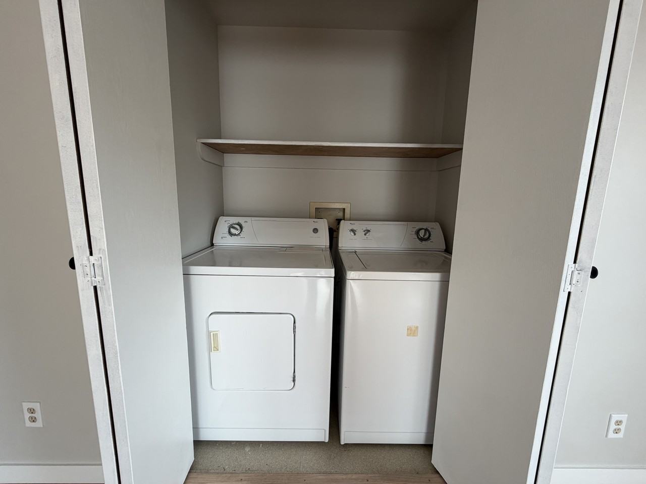 816 3rd St #816 - Photo 6 of 14