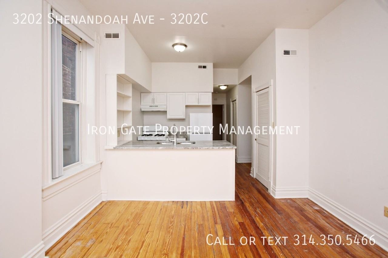 3202 Shenandoah Ave #3202C - Photo 2 of 12
