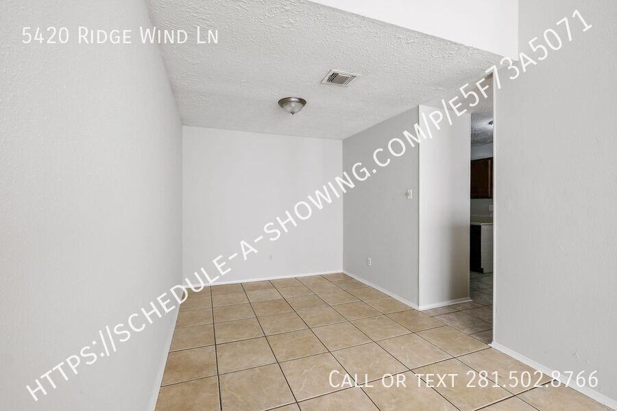 5420 Ridge Wind Ln - Photo 5 of 12