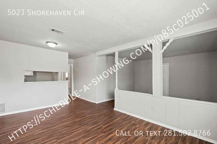 5023 Shorehaven Cir - Photo 2 of 11