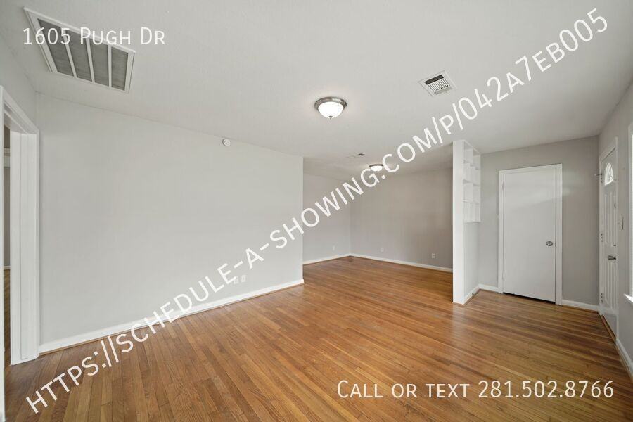 1605 Pugh Dr - Photo 5 of 11