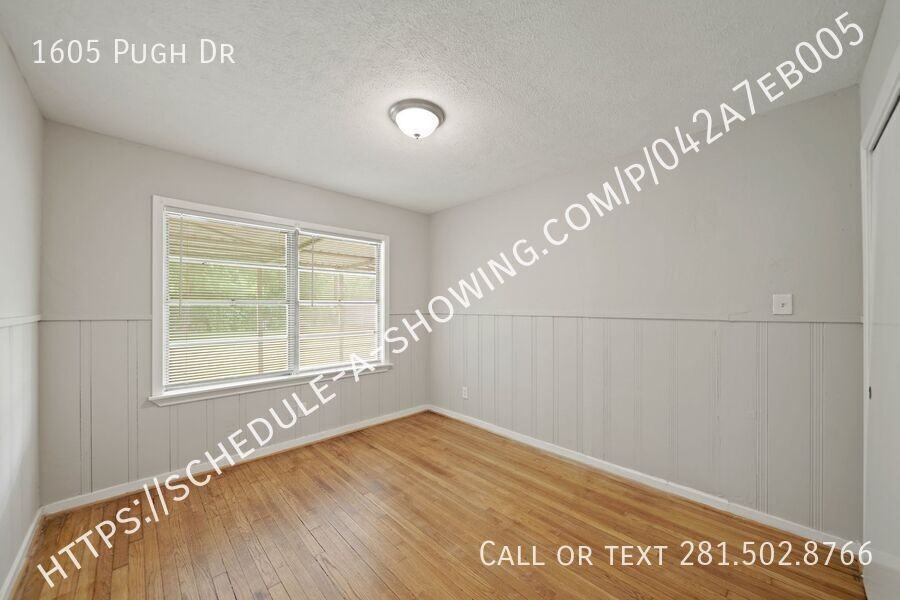 1605 Pugh Dr - Photo 7 of 11