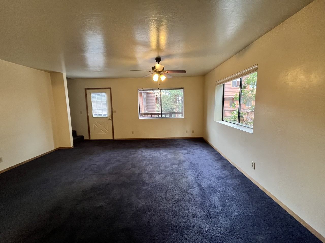 920 W Grand Canyon Ave #10 - Photo 5 of 13