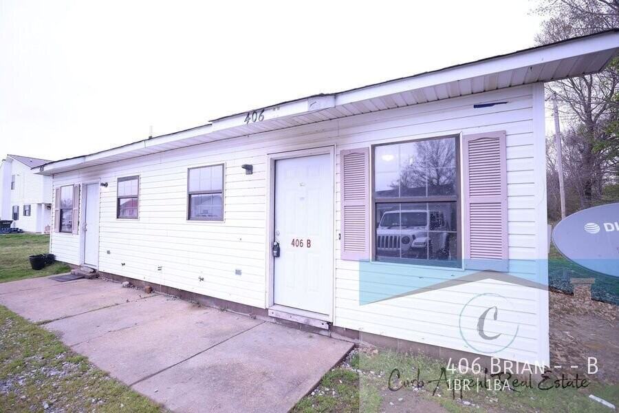 406 Brian St #B - Photo 2 of 24