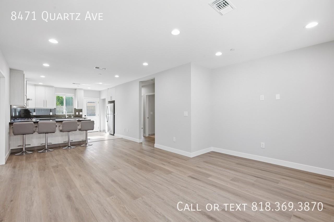 8471 Quartz Ave - Photo 2 of 23