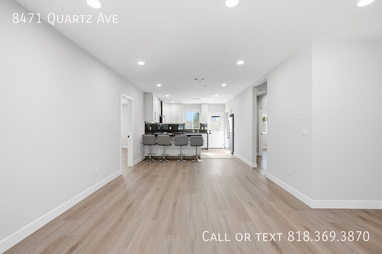 8471 Quartz Ave - Photo 3 of 23