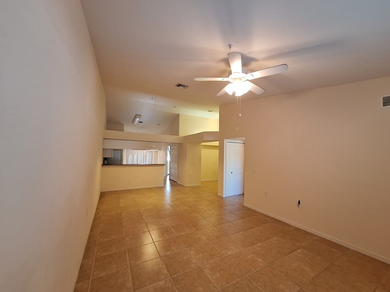 25727 Lake Amelia Way #202 - Photo 5 of 37
