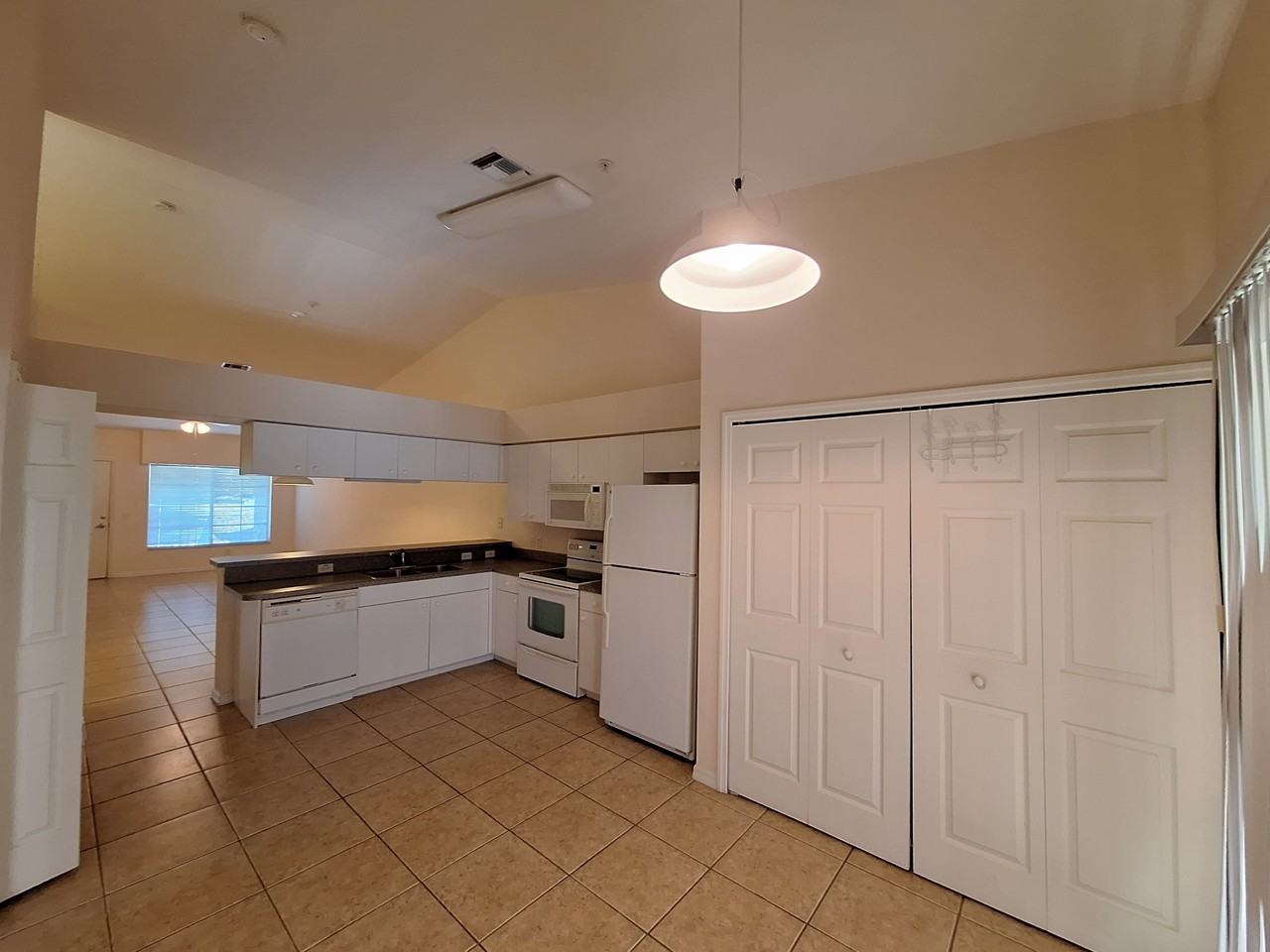 25727 Lake Amelia Way #202 - Photo 7 of 37