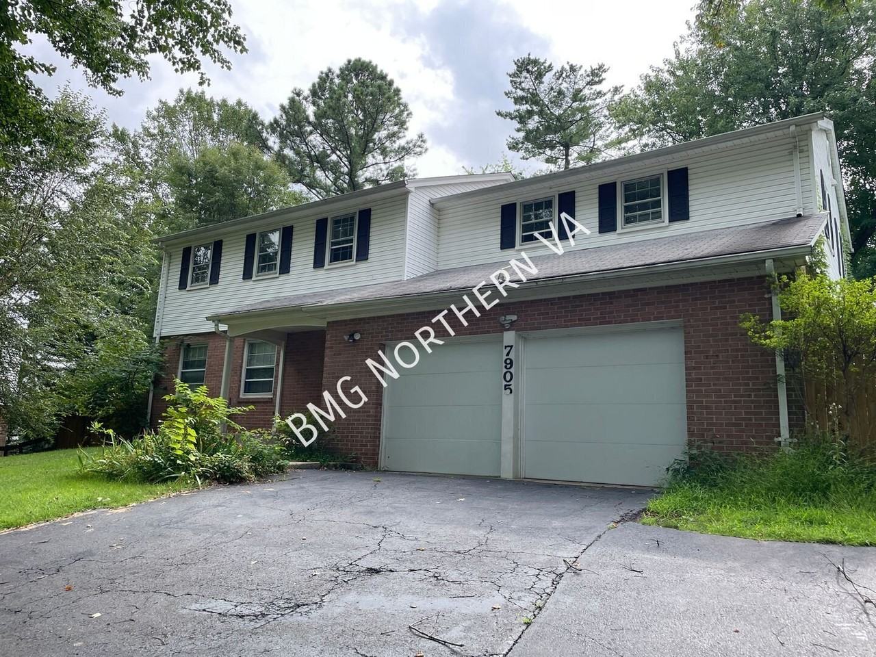 7905 Lewinsville Rd - Photo 3 of 50