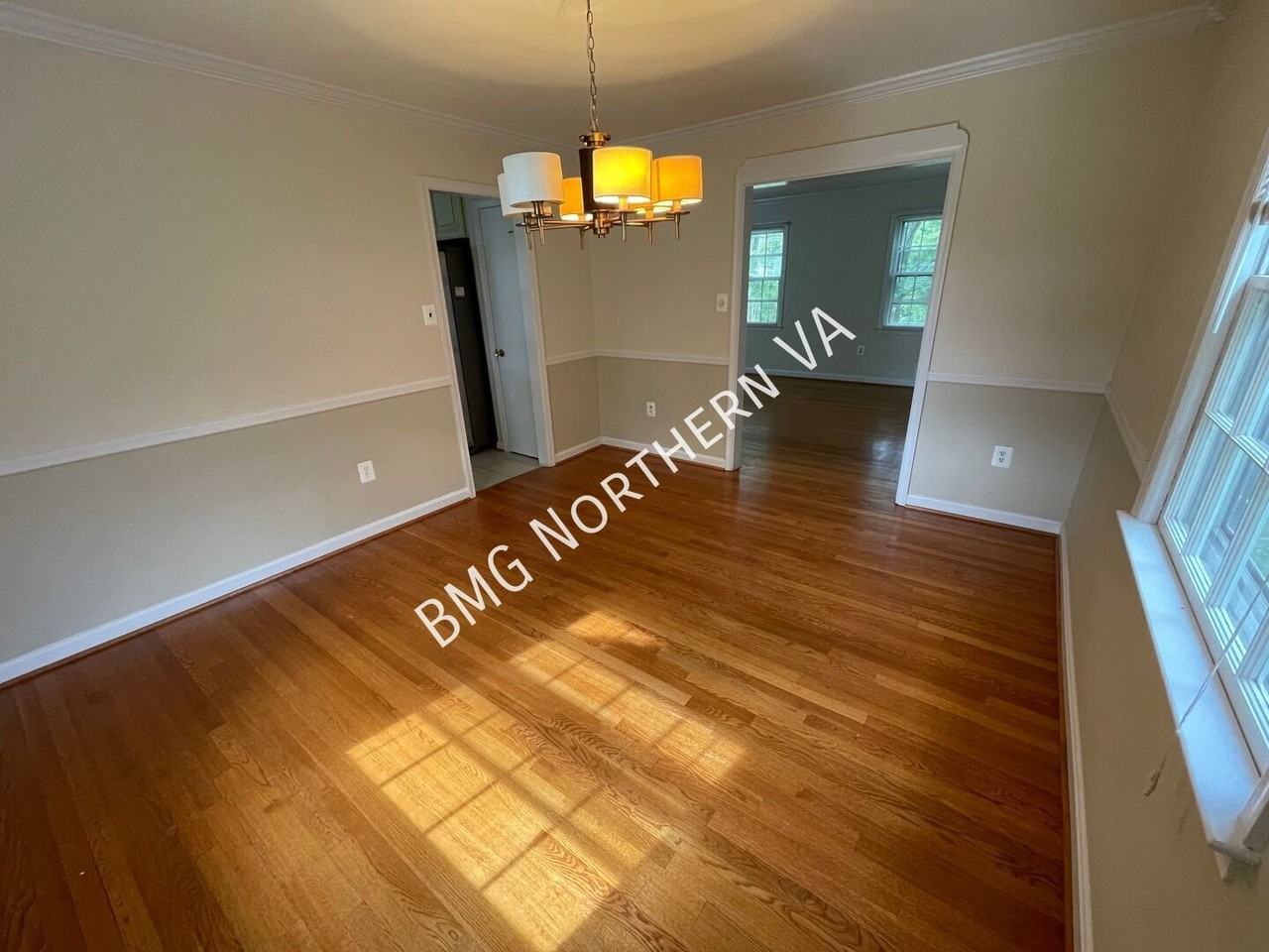 7905 Lewinsville Rd - Photo 7 of 50