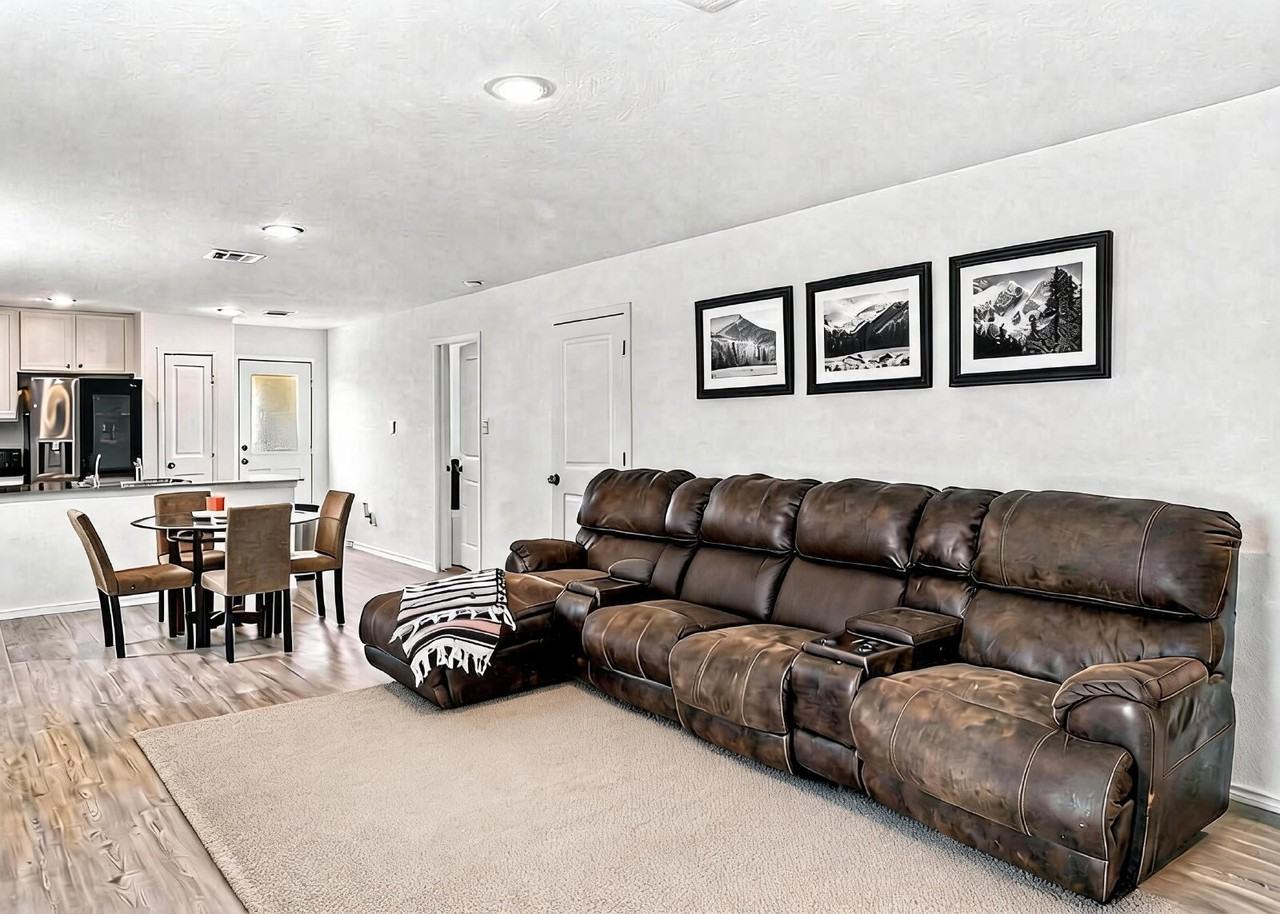 109 Kayden Ct - Photo 4 of 21