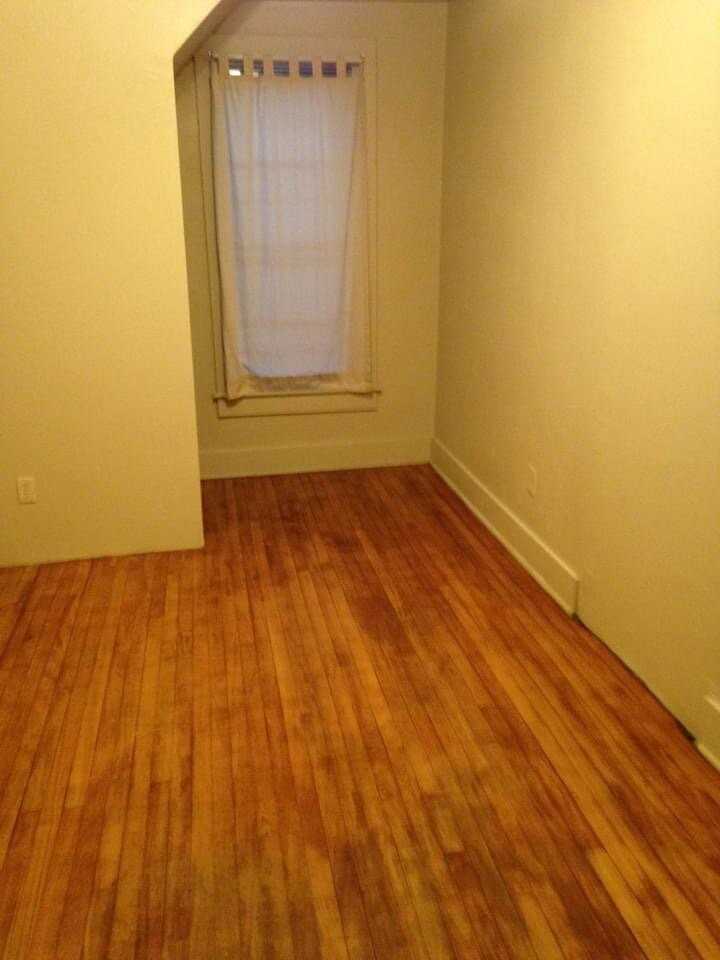 721 Niagara St - Photo 7 of 10