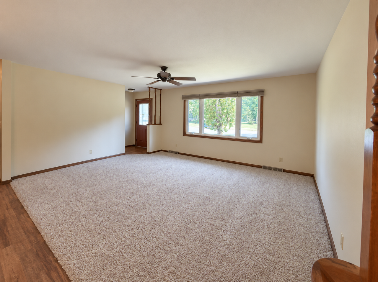 3214 Phoenix Ave - Photo 5 of 18
