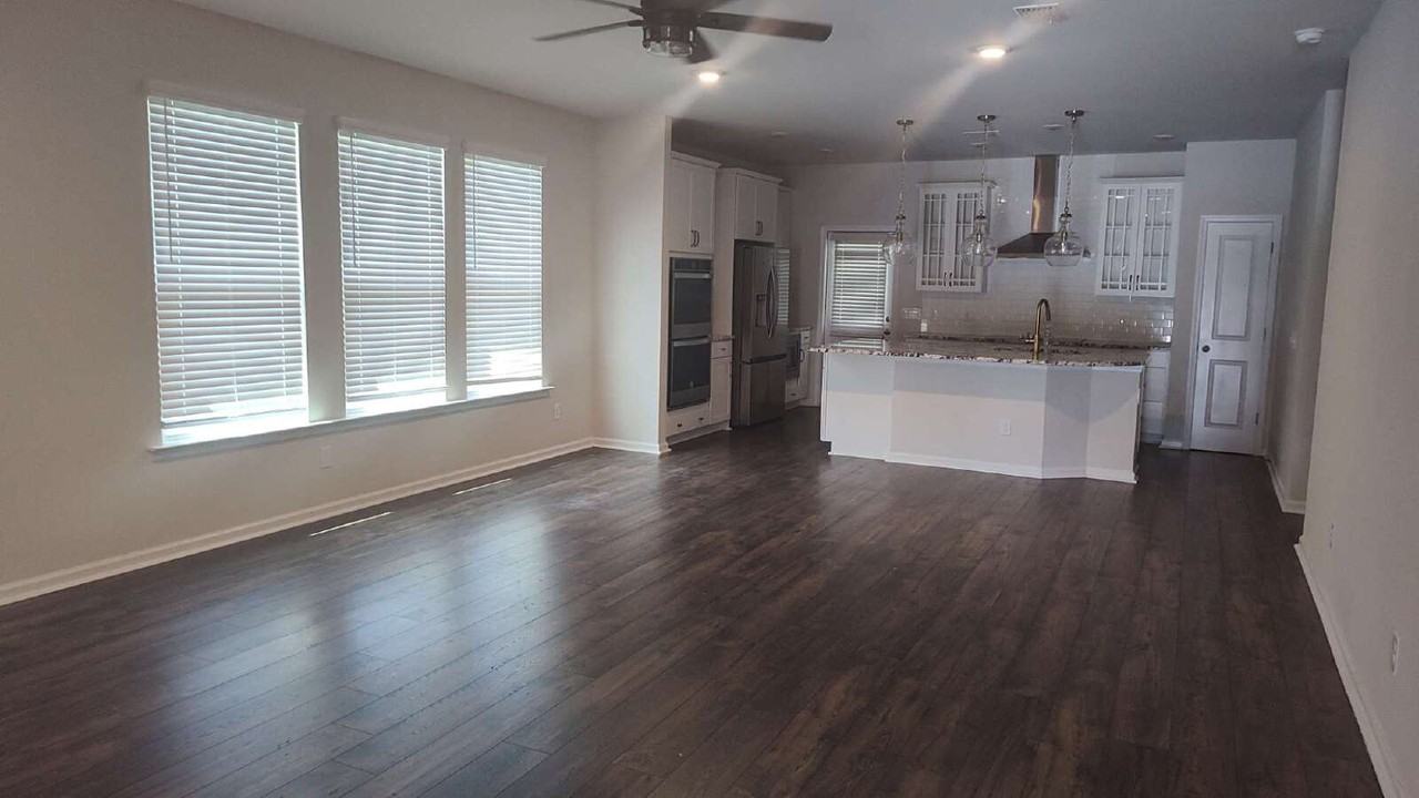 225 Benelli Dr - Photo 2 of 15