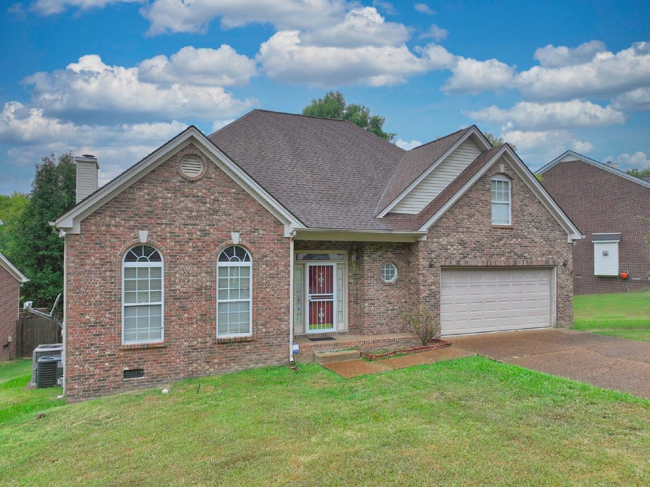 728 Cedar Crest Dr - Photo 4 of 50