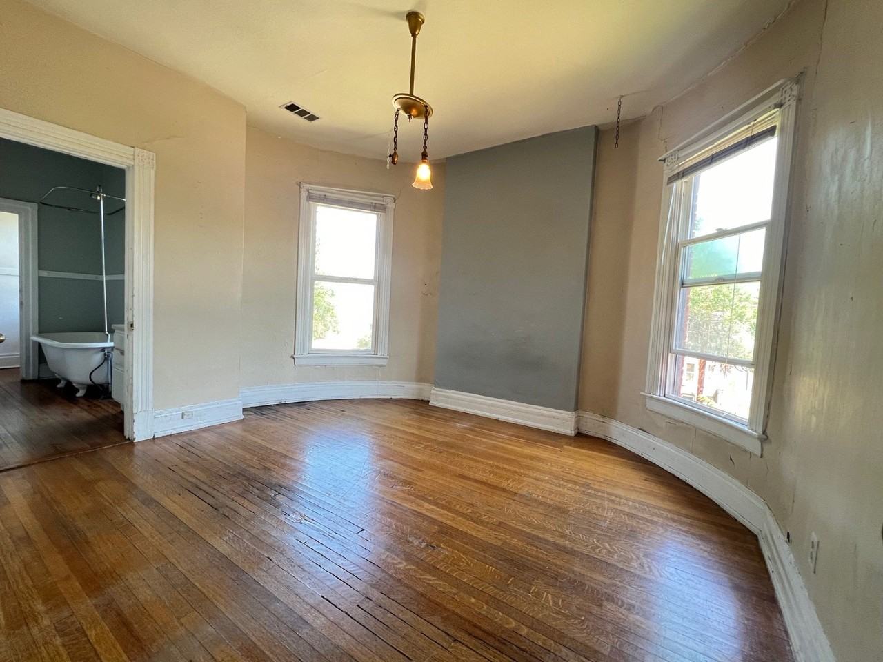 2261 N High St - Photo 6 of 16
