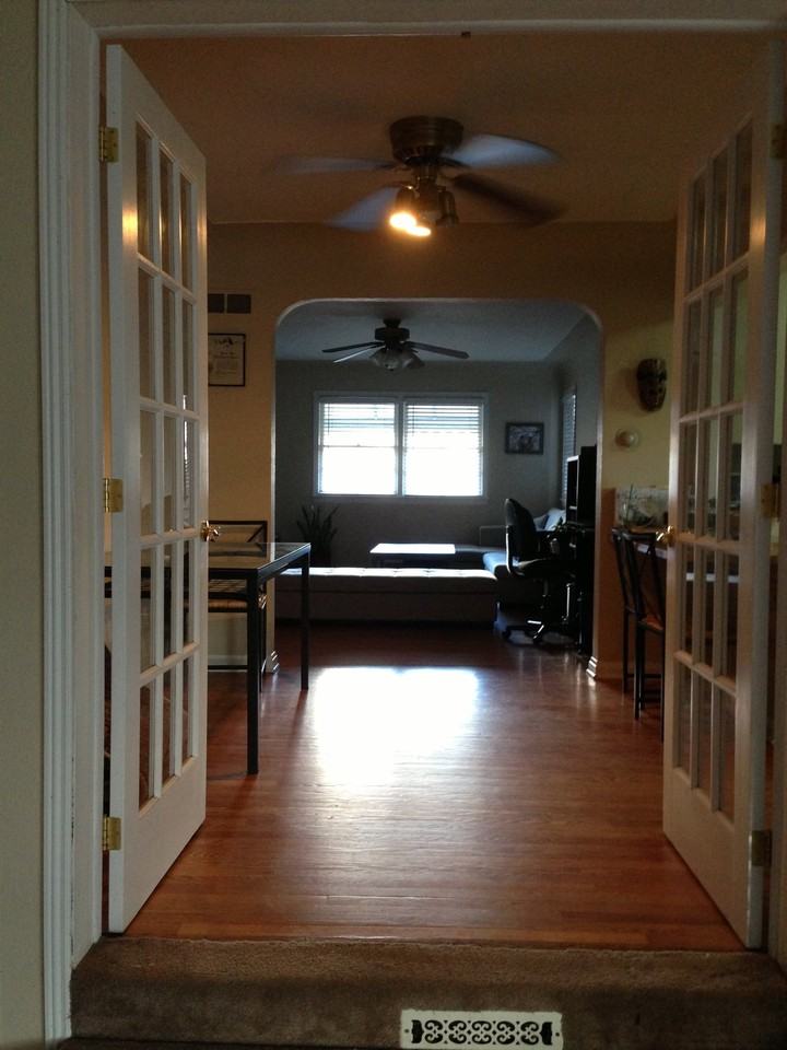 1685 S Elizabeth St - Photo 6 of 10