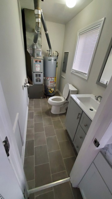 3413 Cecil Ave - Photo 3 of 18