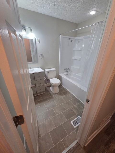 3413 Cecil Ave - Photo 6 of 18