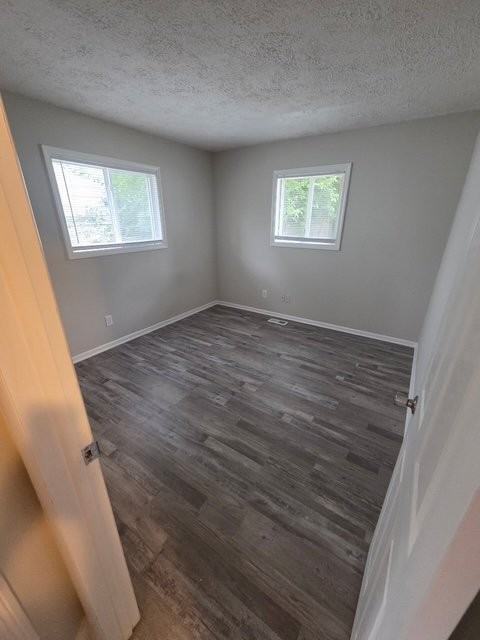 3413 Cecil Ave - Photo 7 of 18