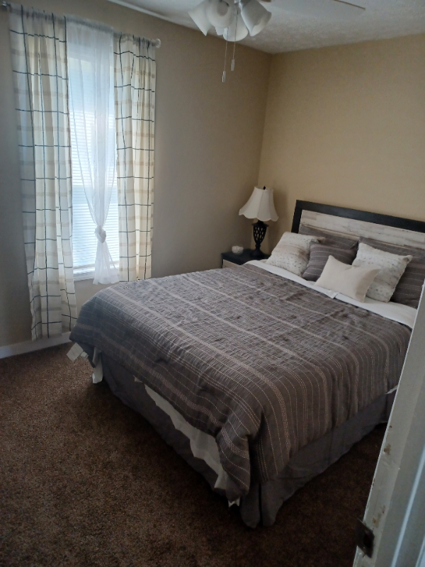 1027 Haller Ave - Photo 5 of 11